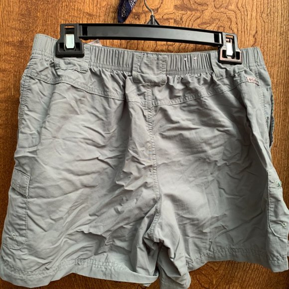 M Columbia Women's Shorts - Picture 3 of 6